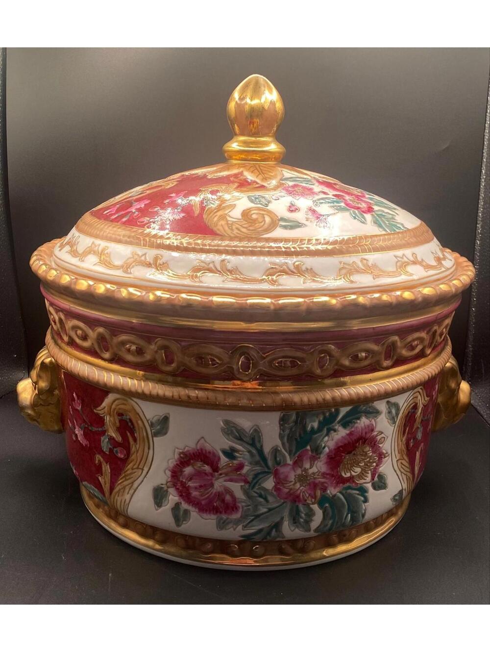 784 - Large Chinoiserie Lidded Urn Oriental Accent China Red Gold Cat Head